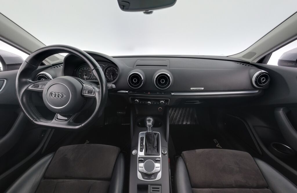 Audi A3 2016 Harmaa