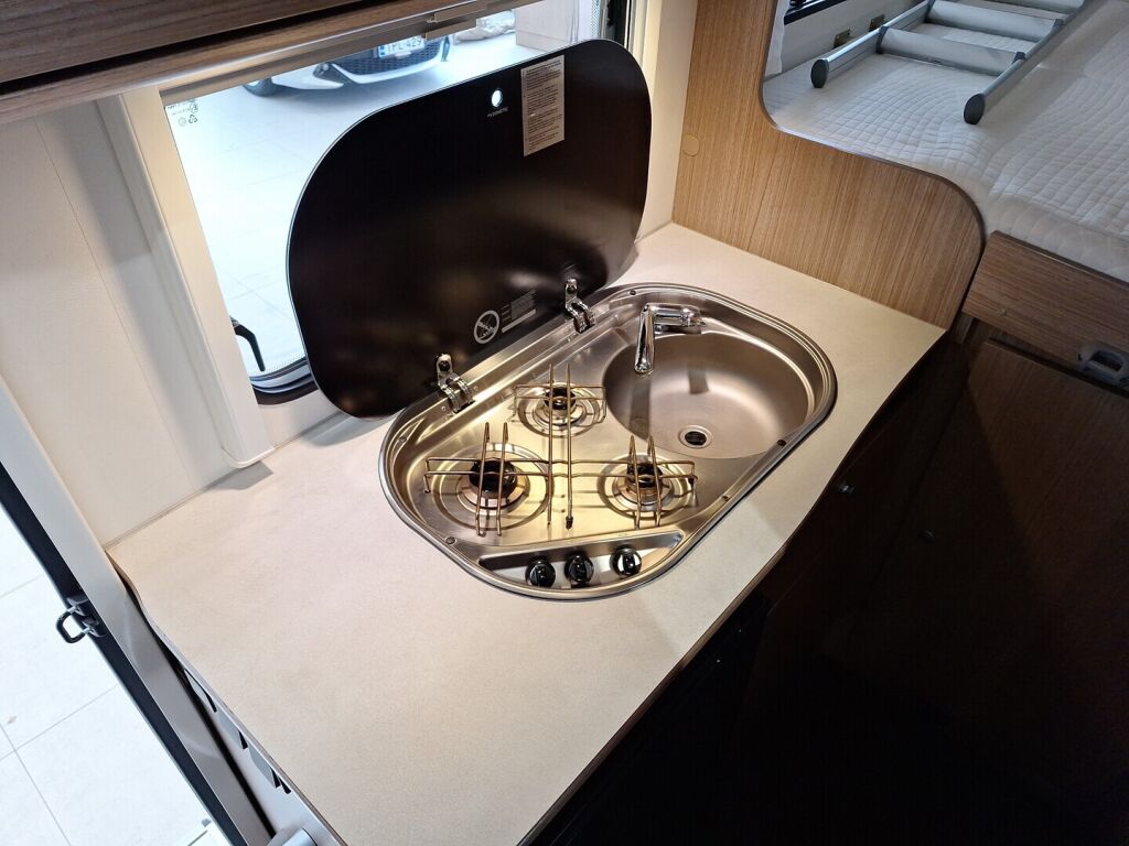 Carado V132 2021 Valkoinen