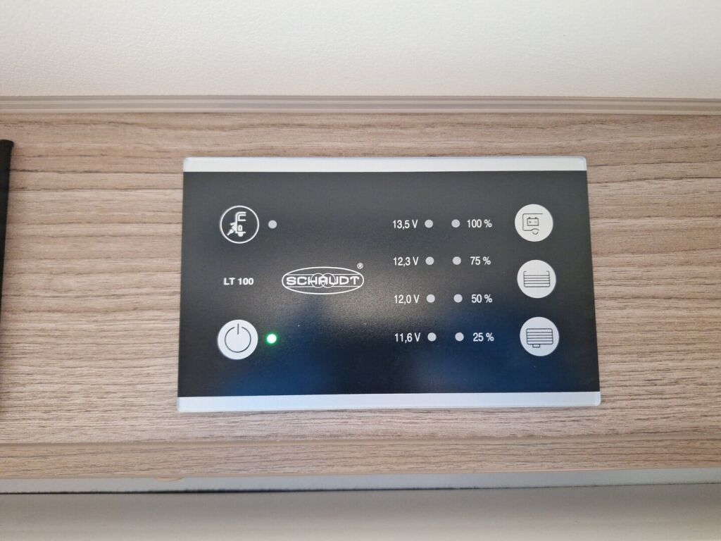 Carado V132 2021 Valkoinen