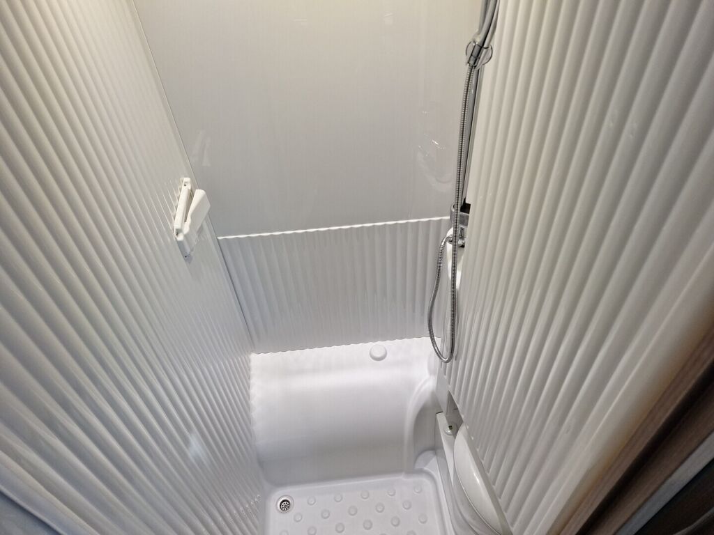 Carado V132 2021 Valkoinen