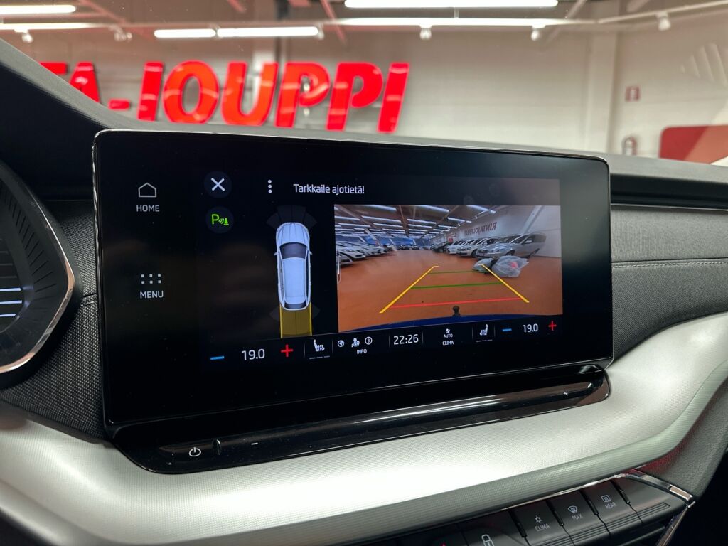 Skoda Octavia 2021 Sininen