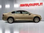 Volkswagen Passat 2016 Ruskea (beige)