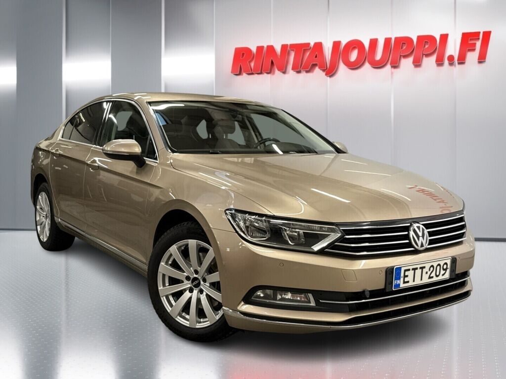 Volkswagen Passat 2016 Ruskea (beige)