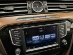 Volkswagen Passat 2016 Ruskea (beige)