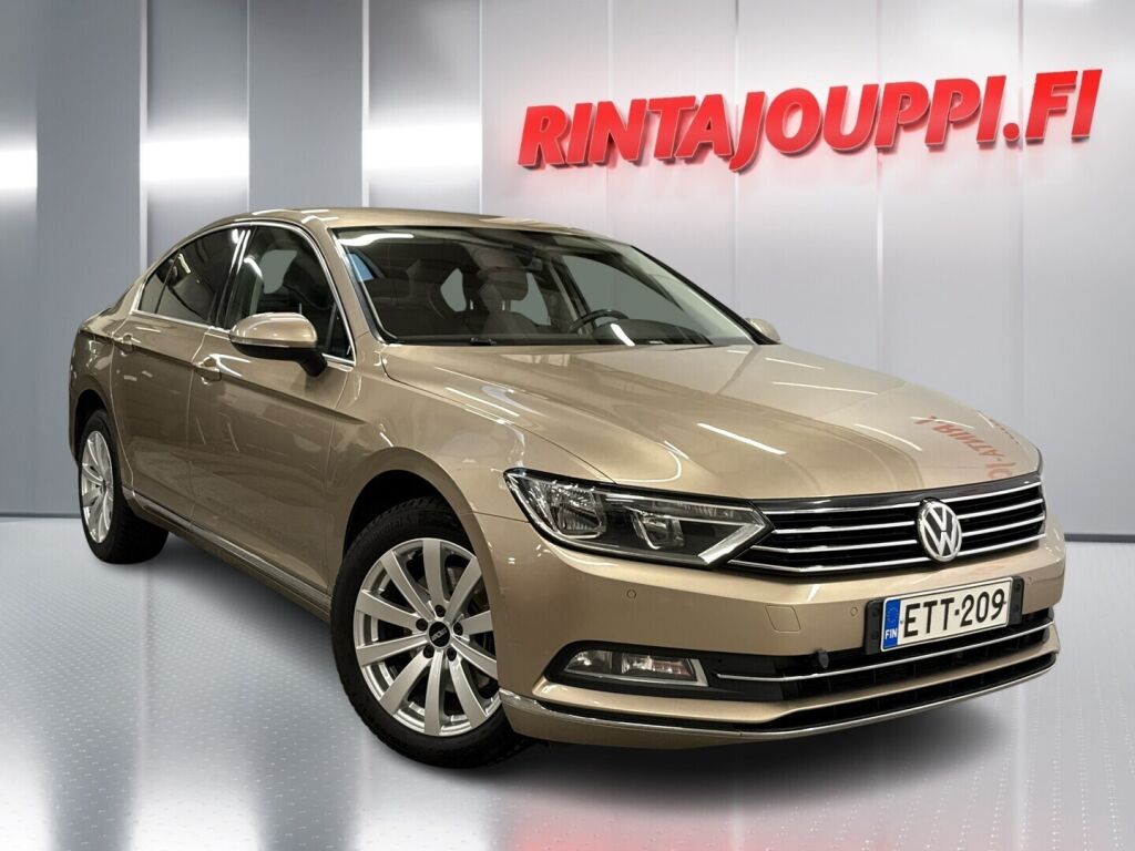 Volkswagen Passat 2016 Ruskea (beige)