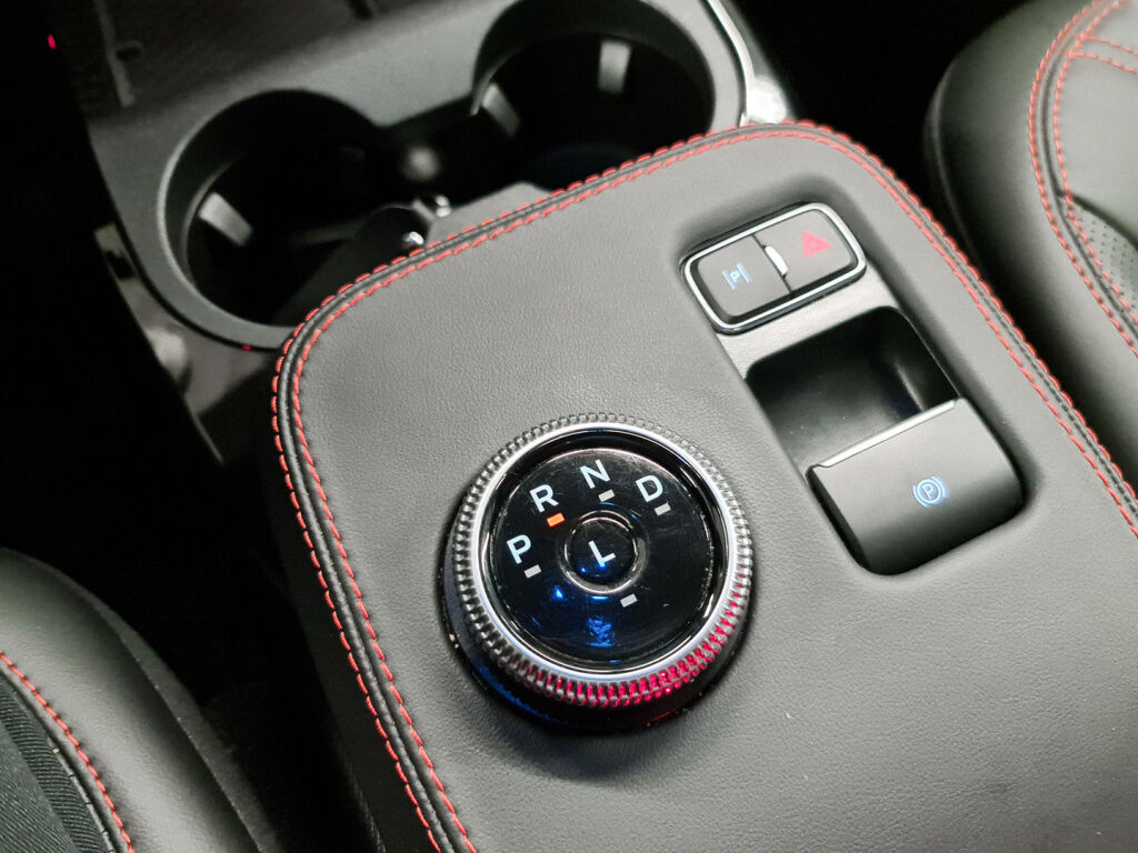 Ford Mustang Mach-E 2021 Punainen