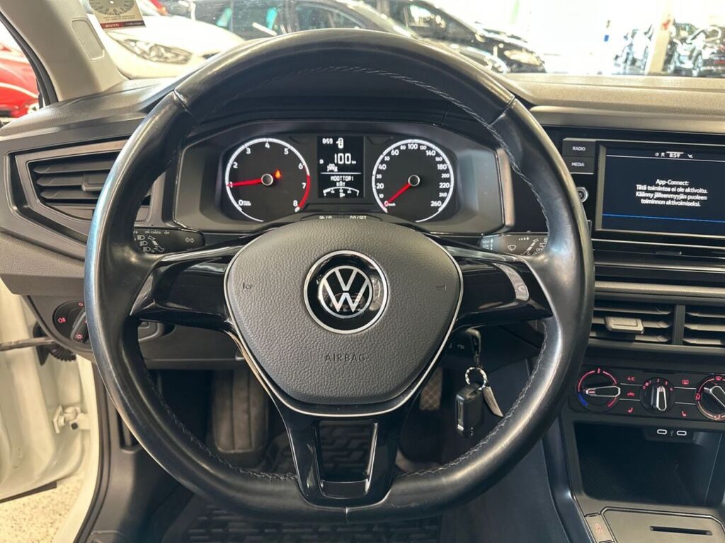 Volkswagen Polo 2021 Valkoinen