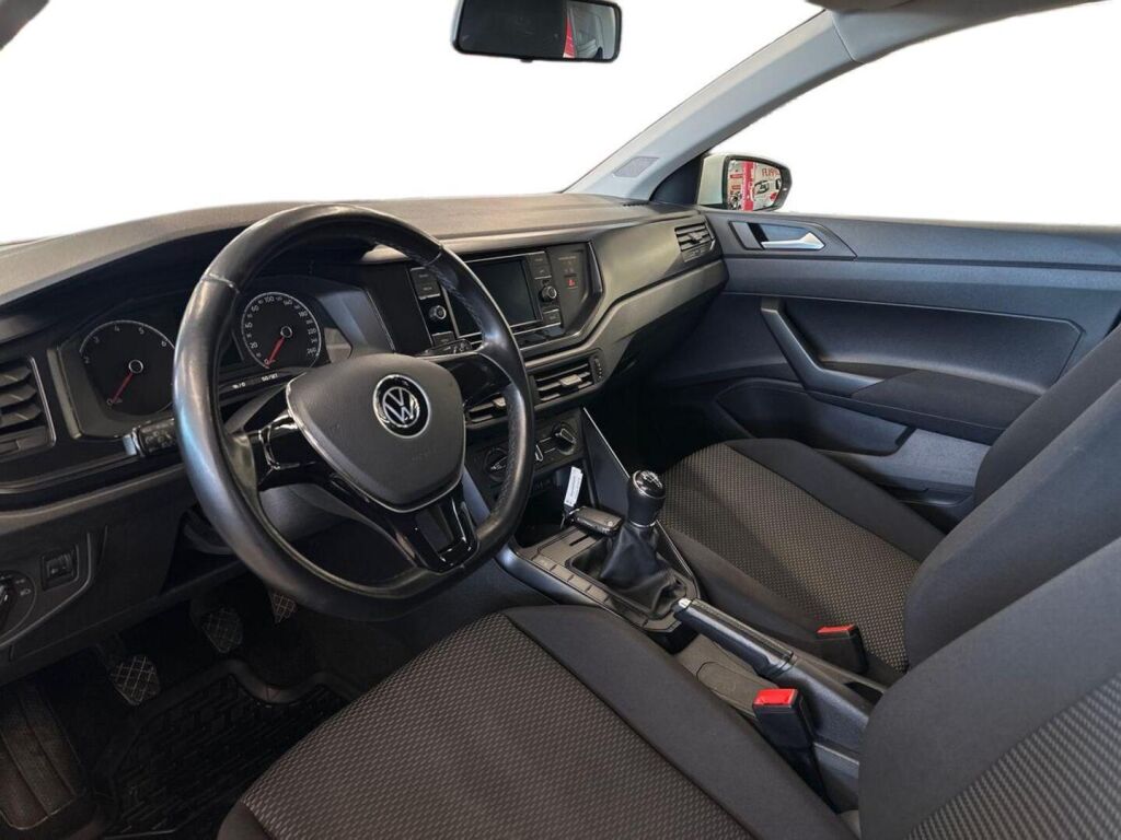 Volkswagen Polo 2021 Valkoinen