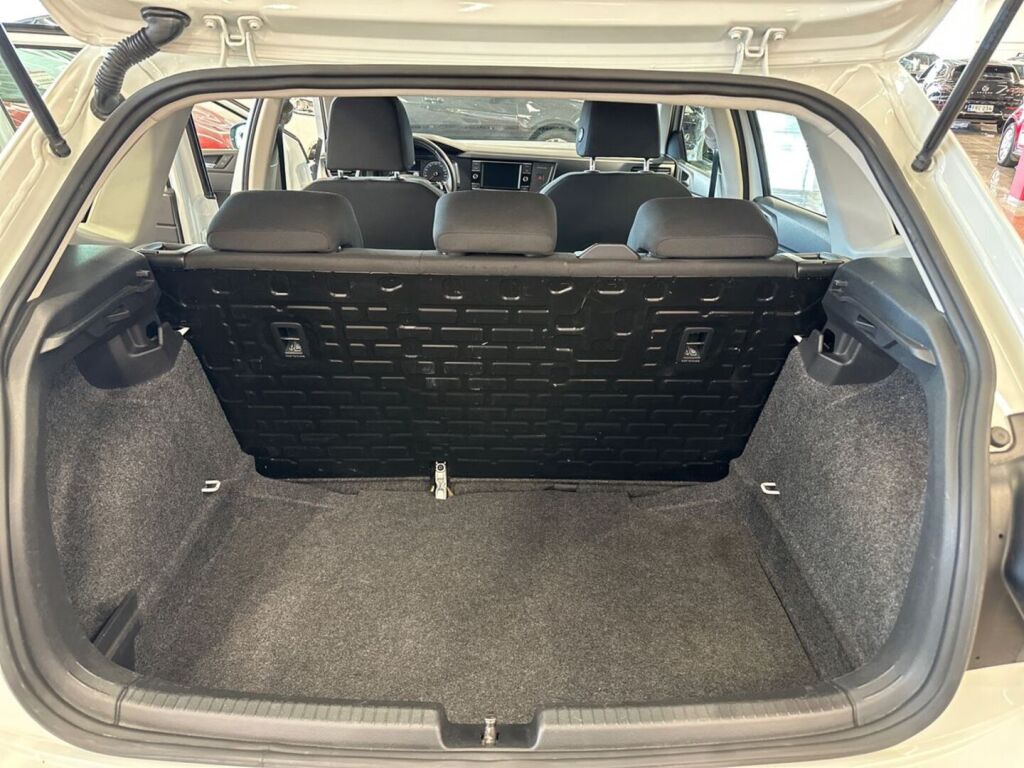 Volkswagen Polo 2021 Valkoinen