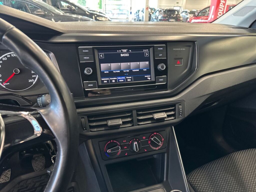 Volkswagen Polo 2021 Valkoinen