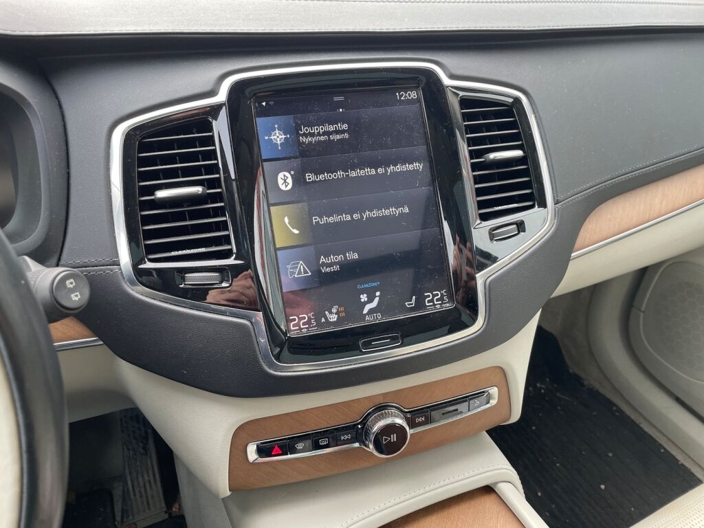 Volvo XC90 2016 Musta