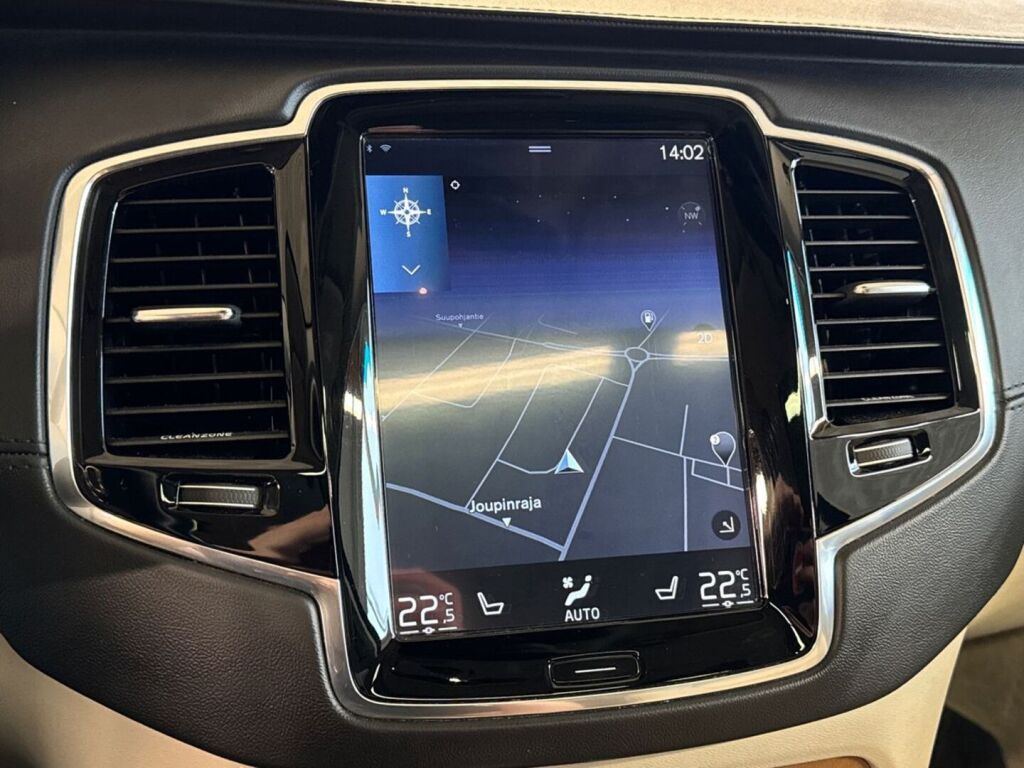 Volvo XC90 2016 Musta