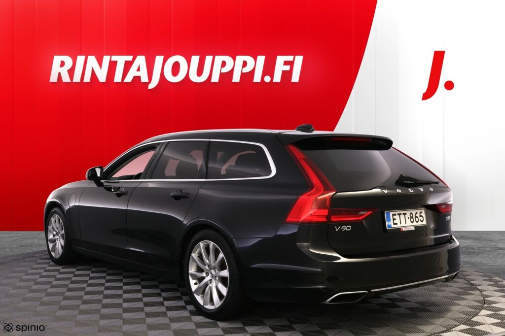 Volvo V90 2017 Musta