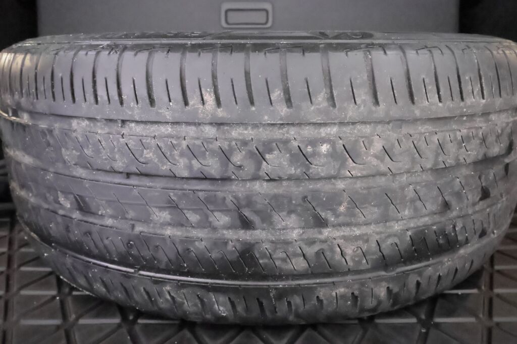 Volvo V90 2017 Musta