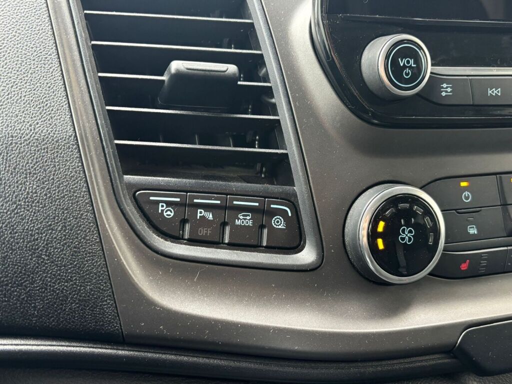 Ford Transit Custom 2020 Valkoinen