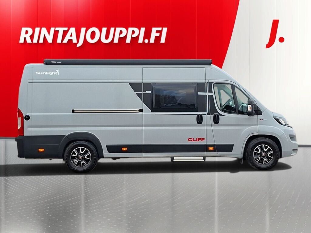 Sunlight Cliff VAN 640 Adventure Edition 2021 Harmaa