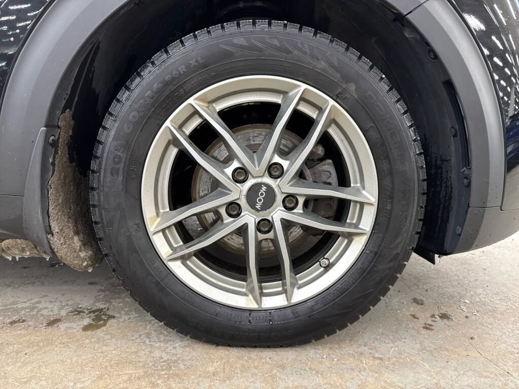 Kia Niro plug-in 2018 Musta