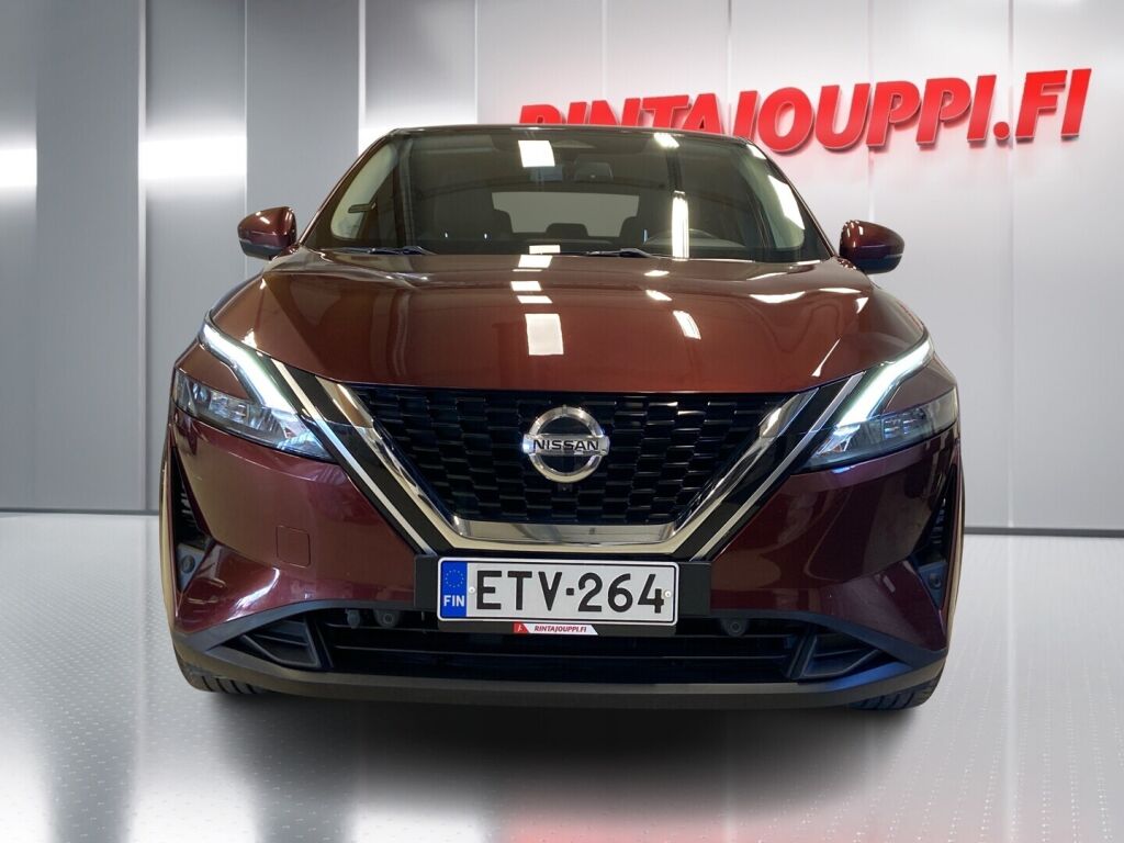 Nissan Qashqai 2021 Punainen
