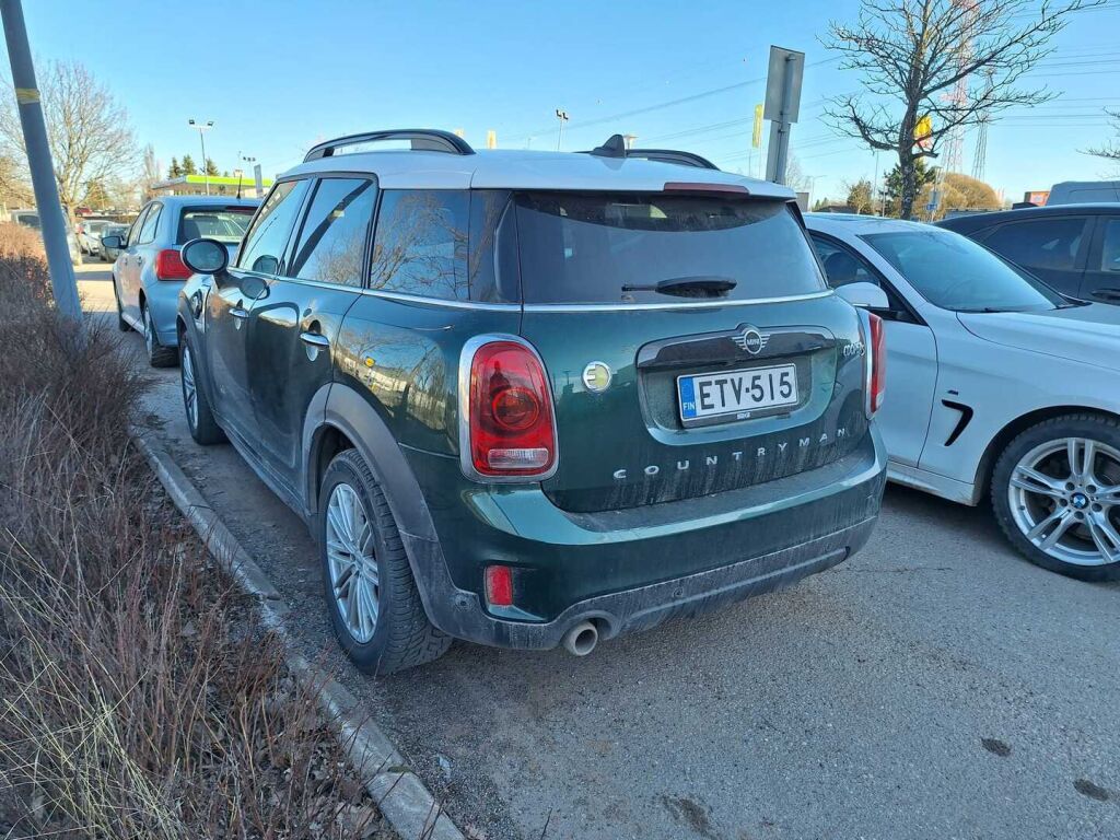 Mini Countryman 2018 Vihreä