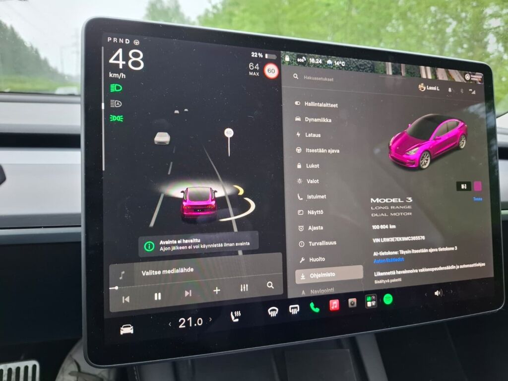 Tesla Model 3 2021 Musta