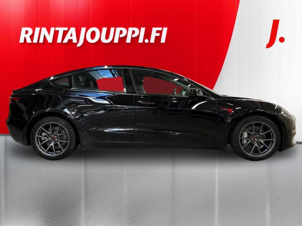 Tesla Model 3 2021 Musta