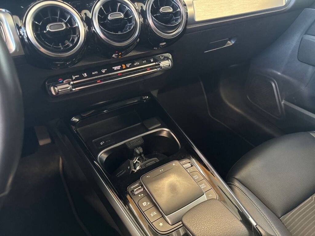 Mercedes-Benz GLB 2022 Musta
