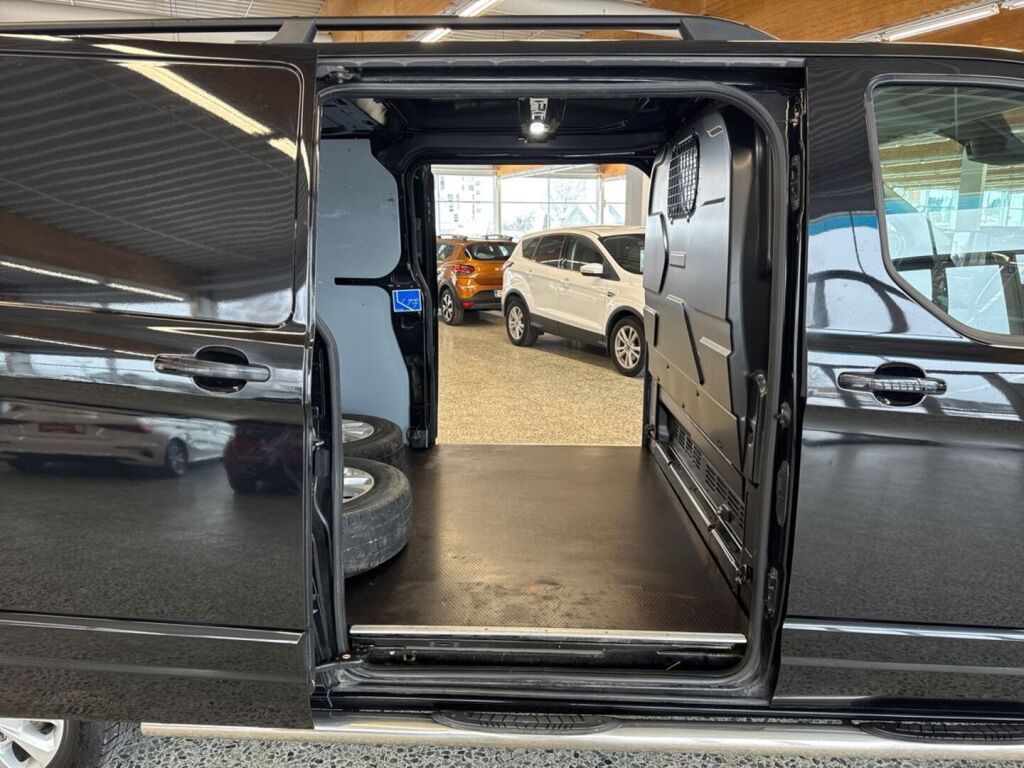 Ford Transit Custom 2022 Agate Black