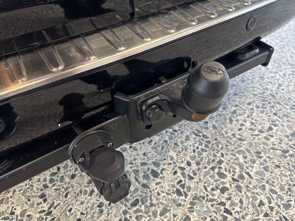 Ford Transit Custom 2022 Agate Black