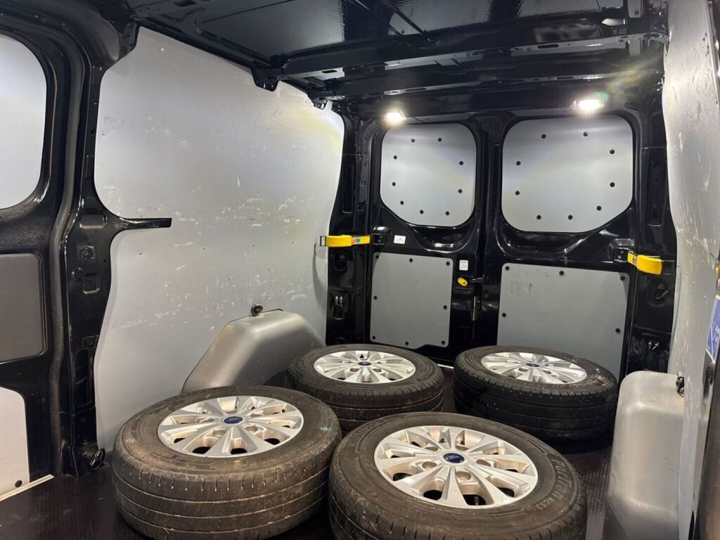 Ford Transit Custom 2022 Agate Black