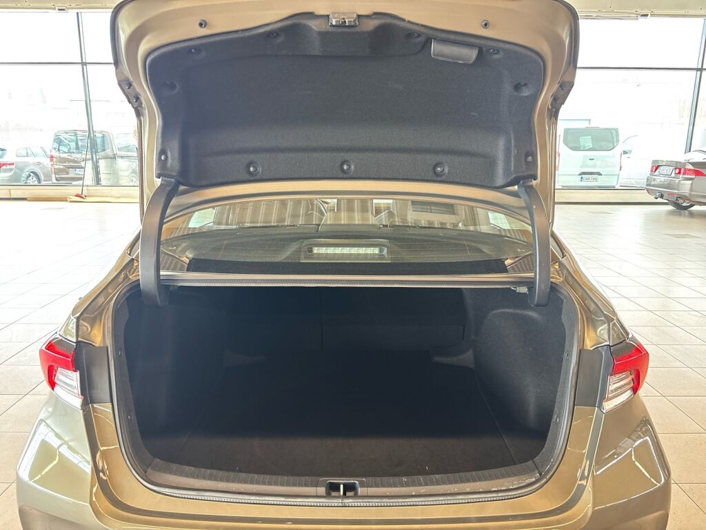 Toyota Corolla 2022 Ruskea (beige)