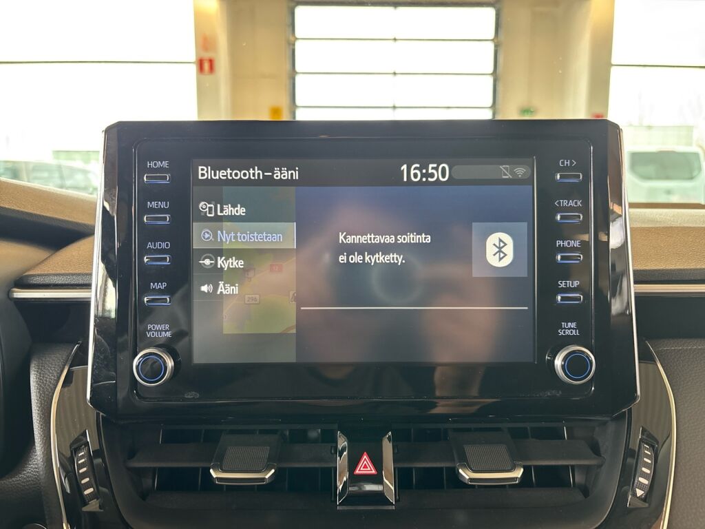 Toyota Corolla 2022 Ruskea (beige)