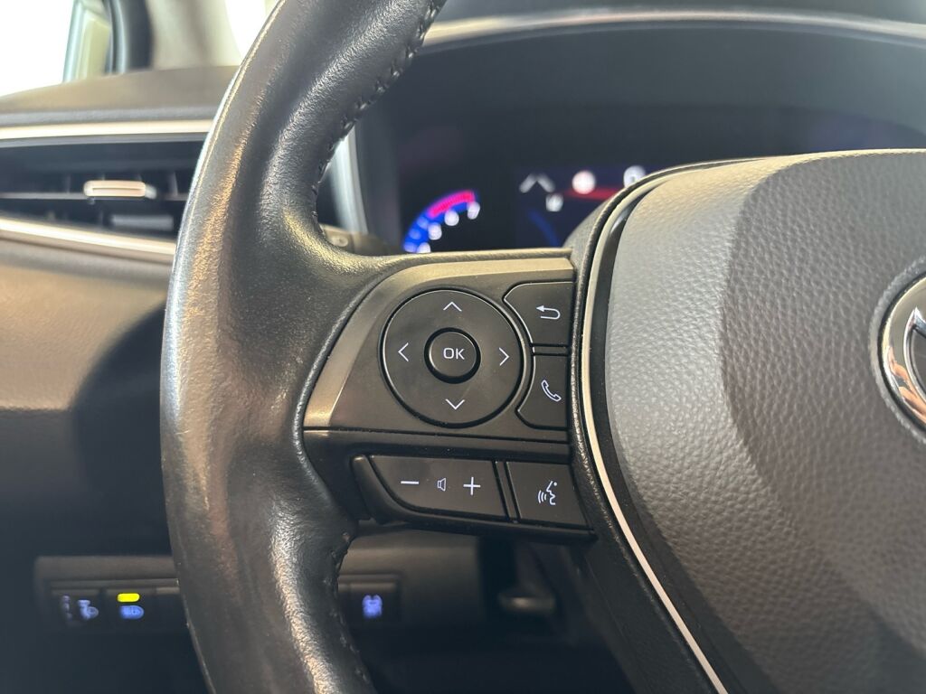 Toyota Corolla 2022 Ruskea (beige)
