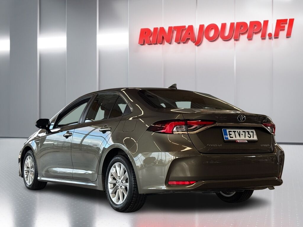 Toyota Corolla 2022 Ruskea (beige)