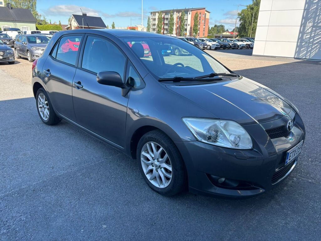 Toyota Auris 2010 Harmaa