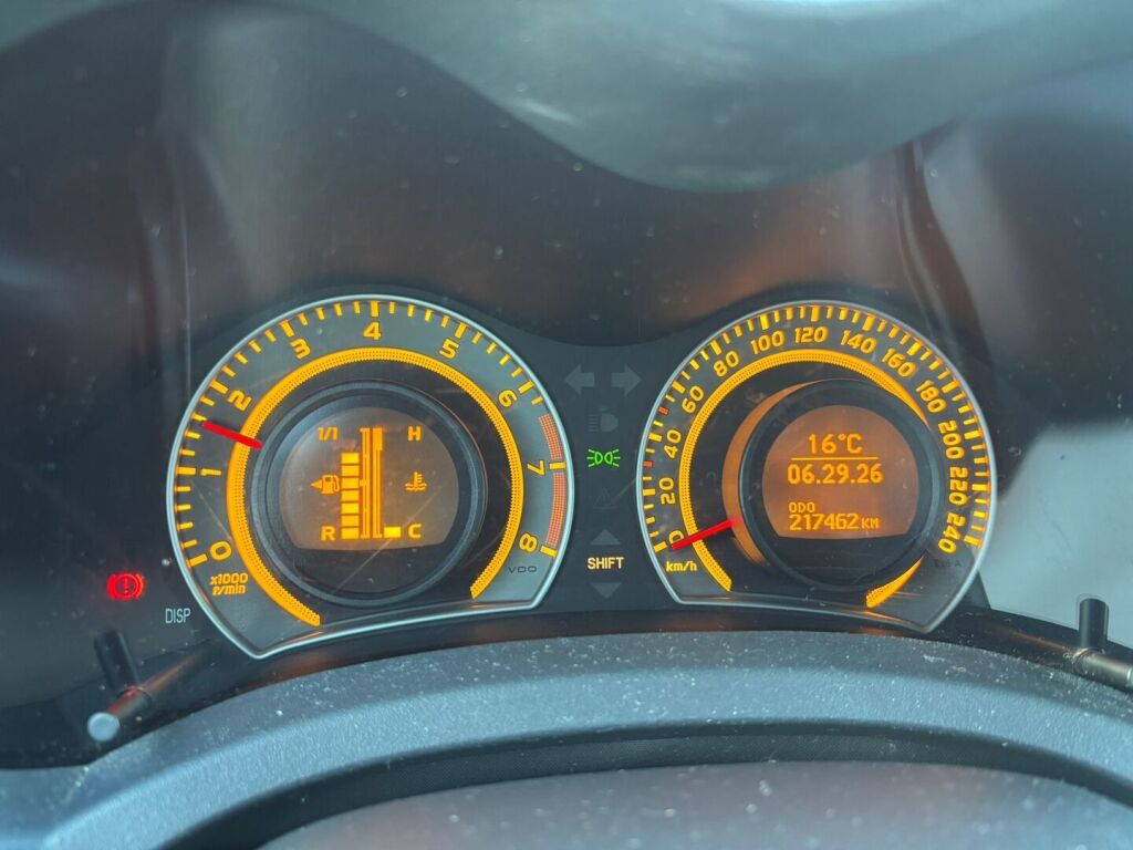 Toyota Auris 2010 Harmaa