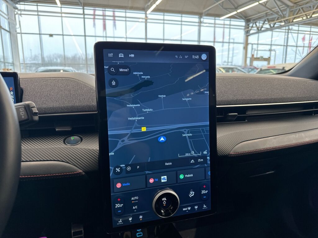 Ford Mustang Mach-E 2022 Punainen