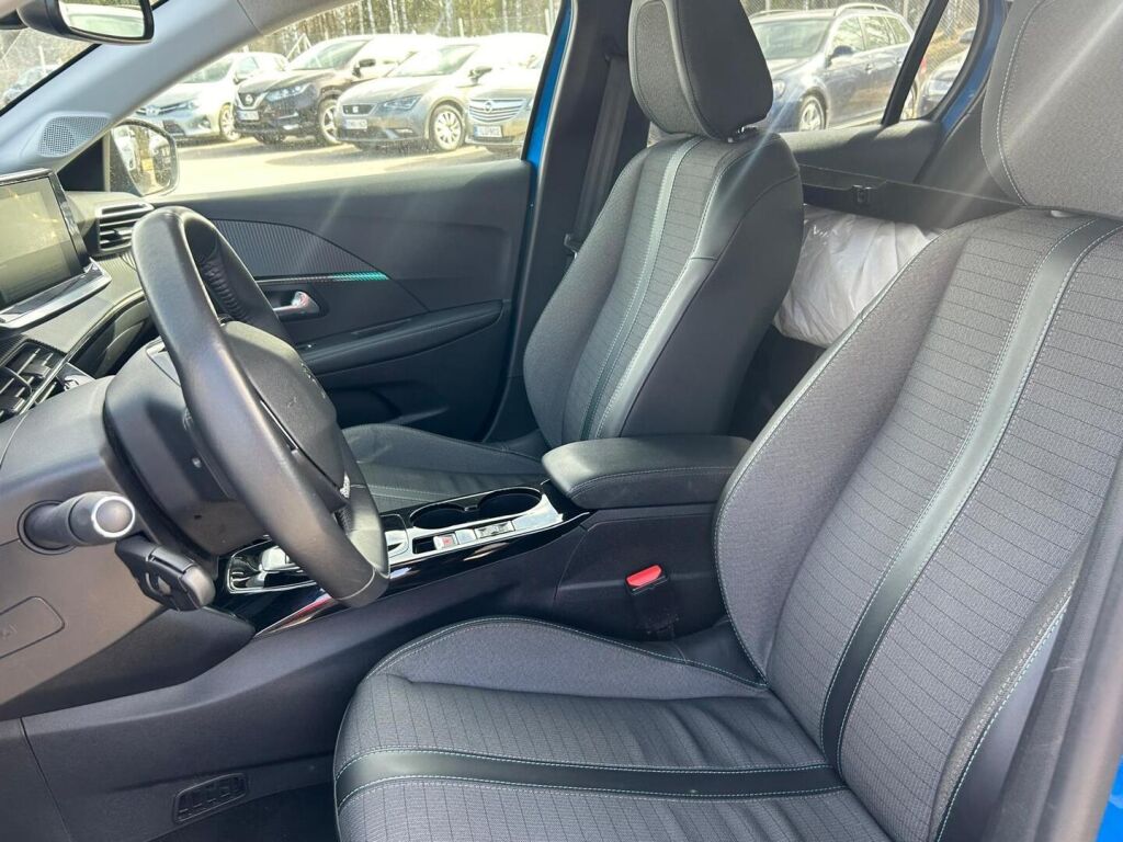Peugeot e-208 2021 Sininen