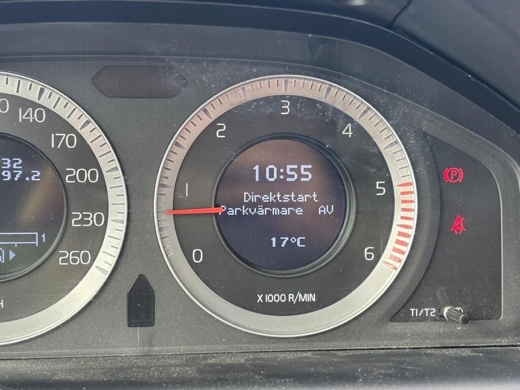 Volvo XC60 2009 Musta