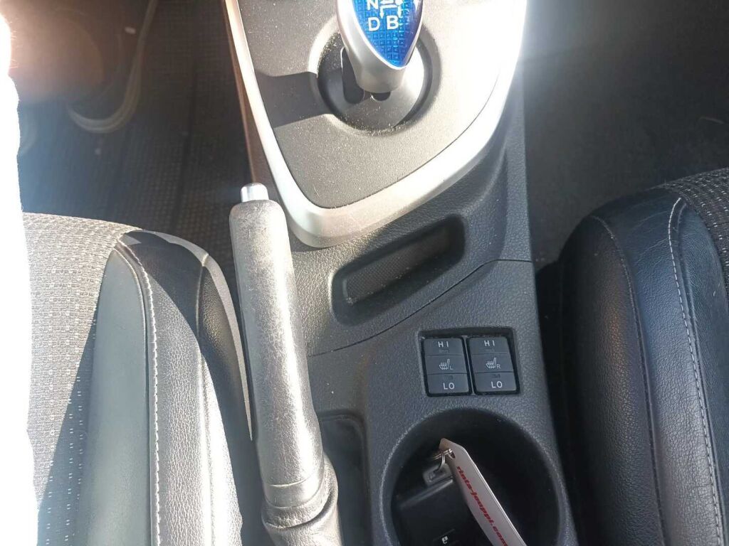 Toyota Auris 2014 Vihreä
