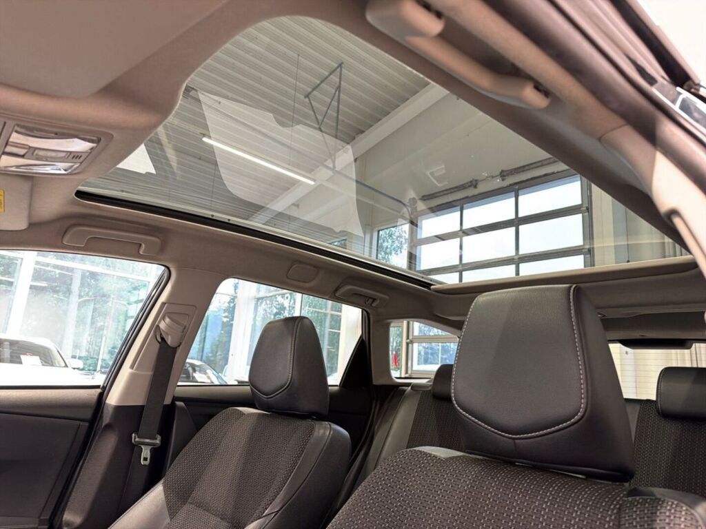 Toyota Auris 2014 Vihreä