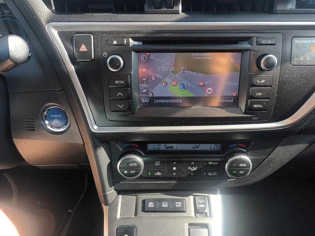 Toyota Auris 2014 Vihreä