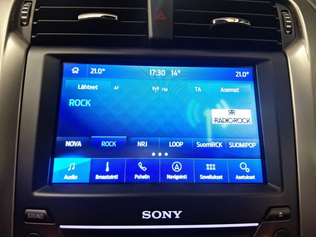 Ford Mondeo 2019 Musta