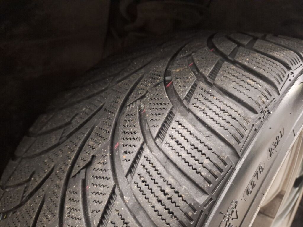 Ford Mondeo 2019 Musta