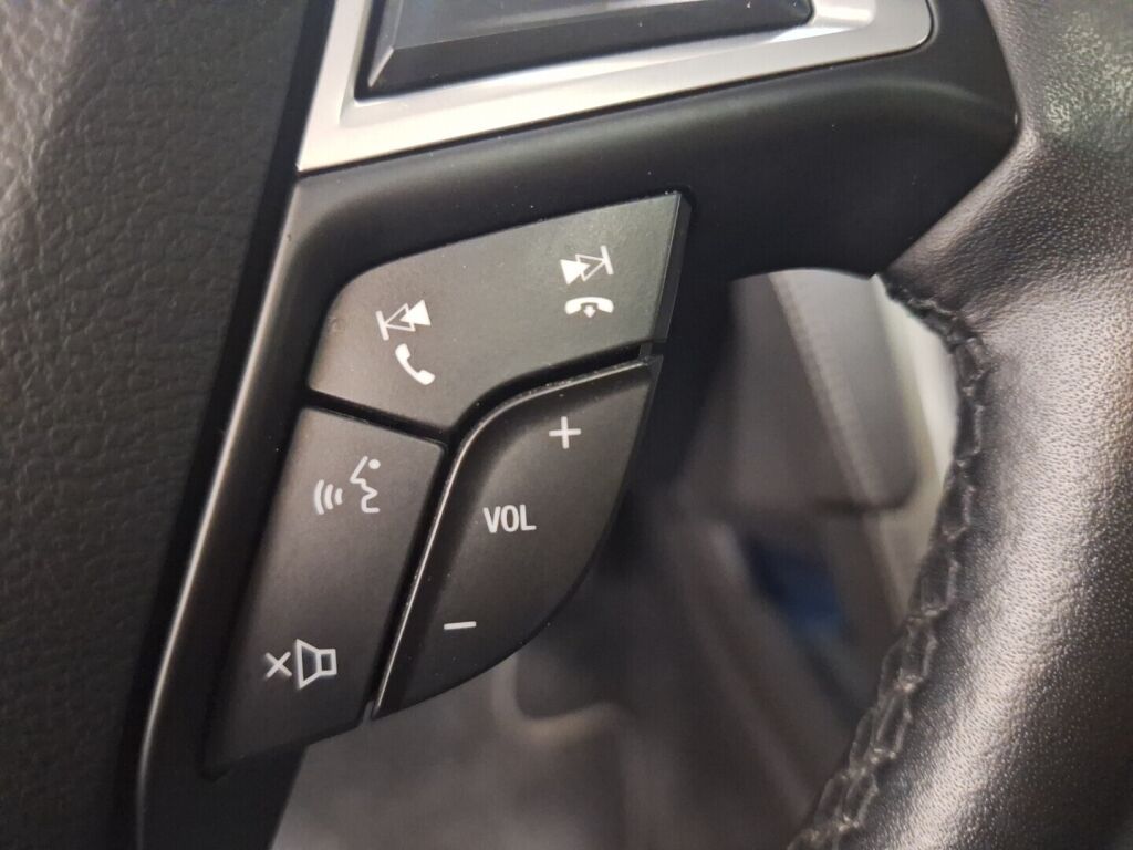 Ford Mondeo 2019 Musta