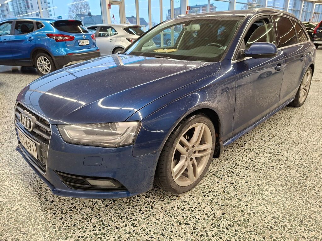 Audi A4 2013 Sininen
