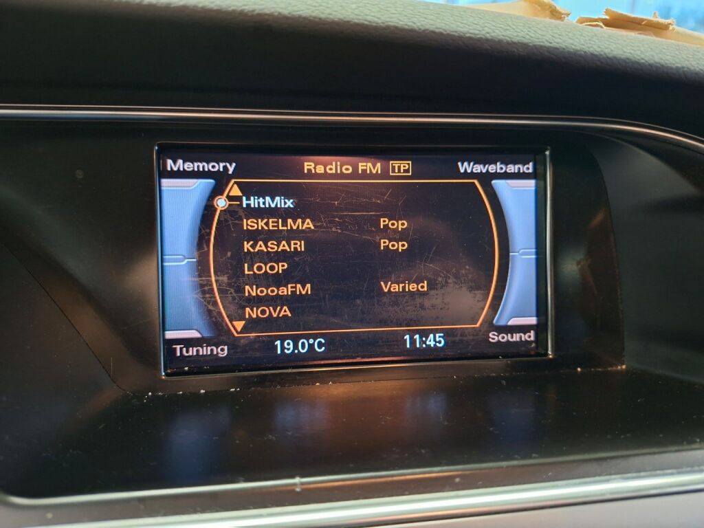 Audi A4 2013 Sininen