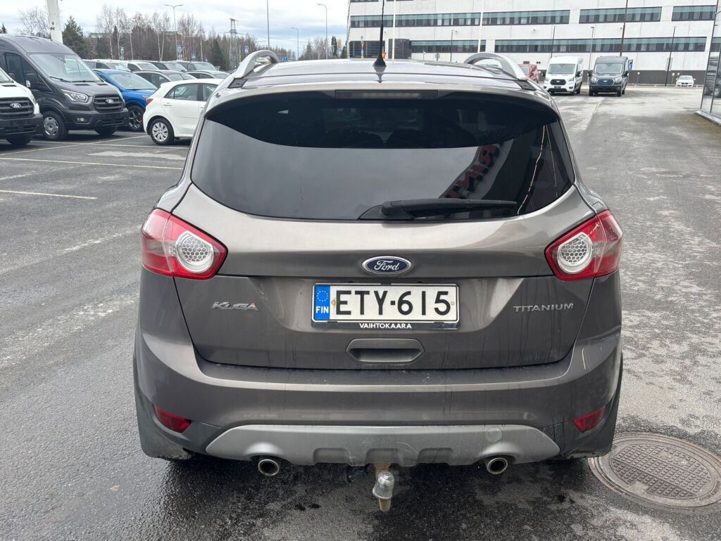 Ford Kuga 2012 Ruskea (beige)