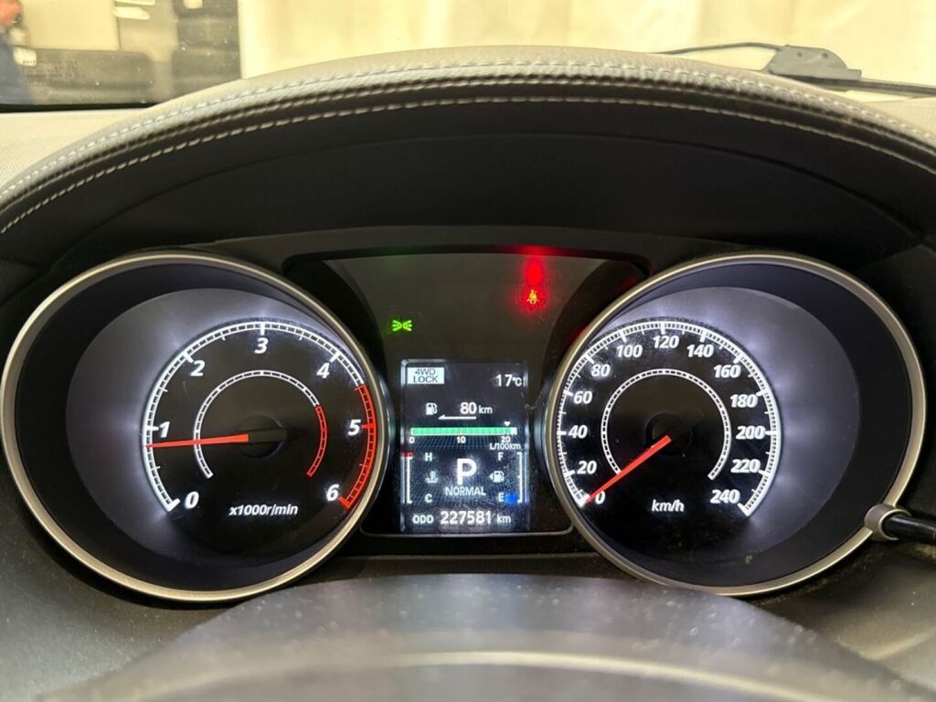 Mitsubishi Outlander 2012 Sininen