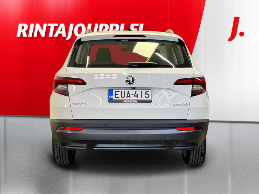 Skoda Karoq 2018 Valkoinen