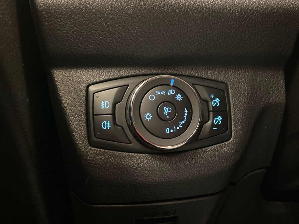 Ford Transit Courier 2022 Valkoinen